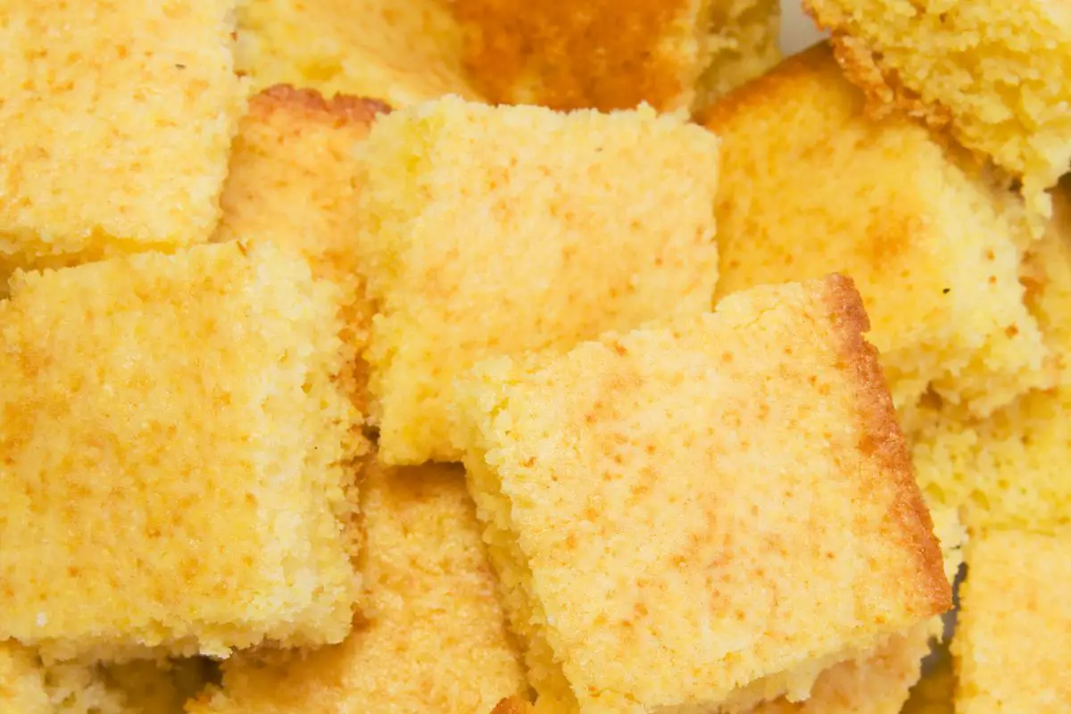 Light And Healthy Cornbread